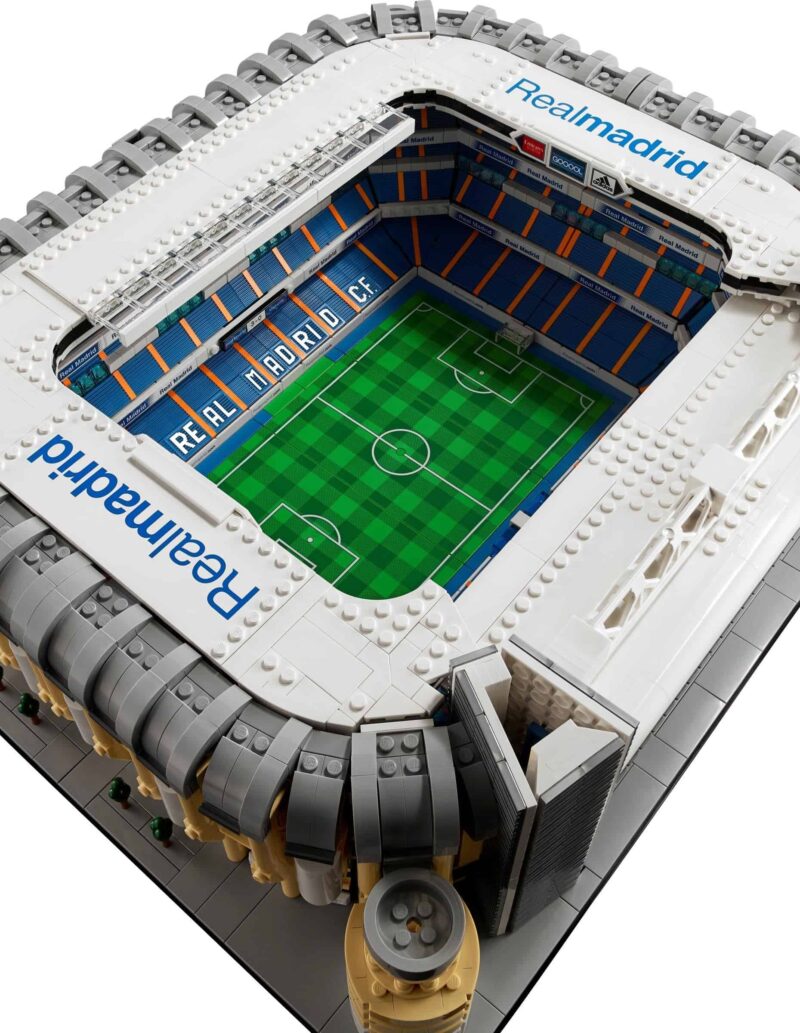 LEGO Icons 10299 Real Madrid – stadion Santiago Bernabéu